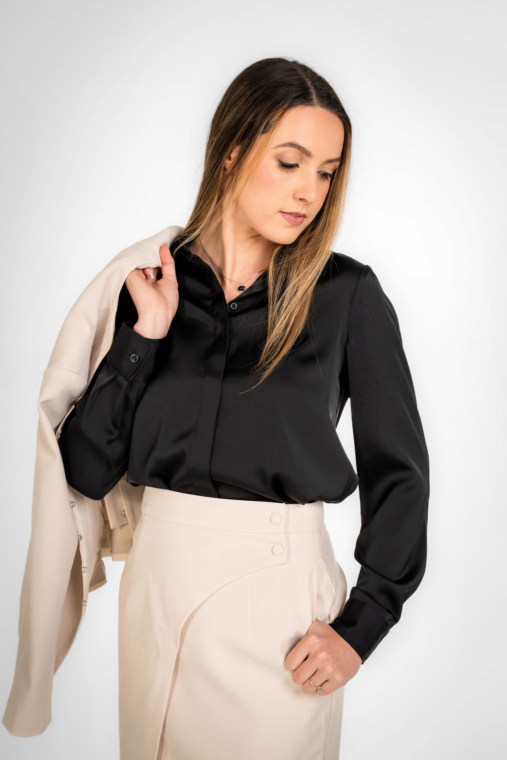 Helena Oatmeal Short Skirt